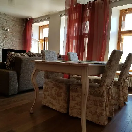 Old Town Apartment