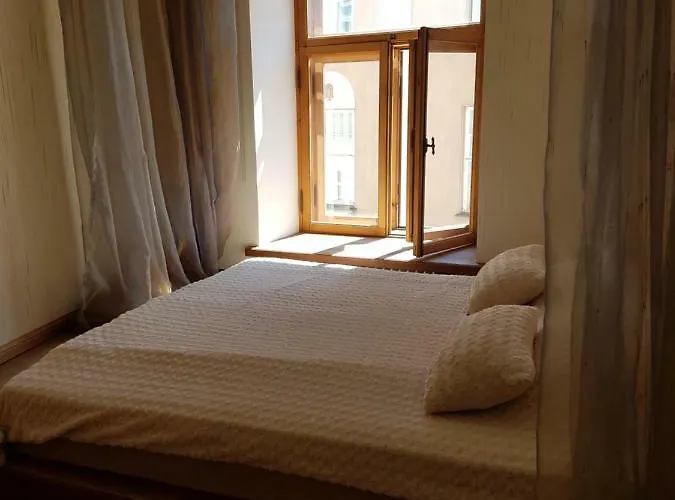 Old Town Апартаменти *